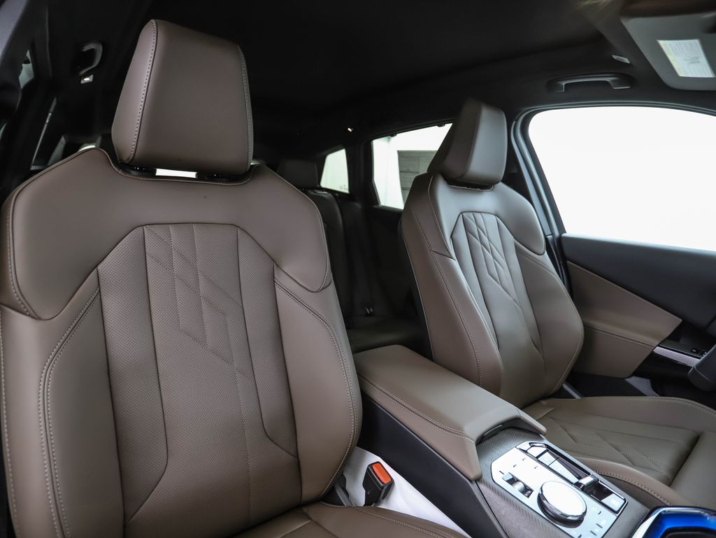 Thumbnail: 2026 BMW X3 - 31