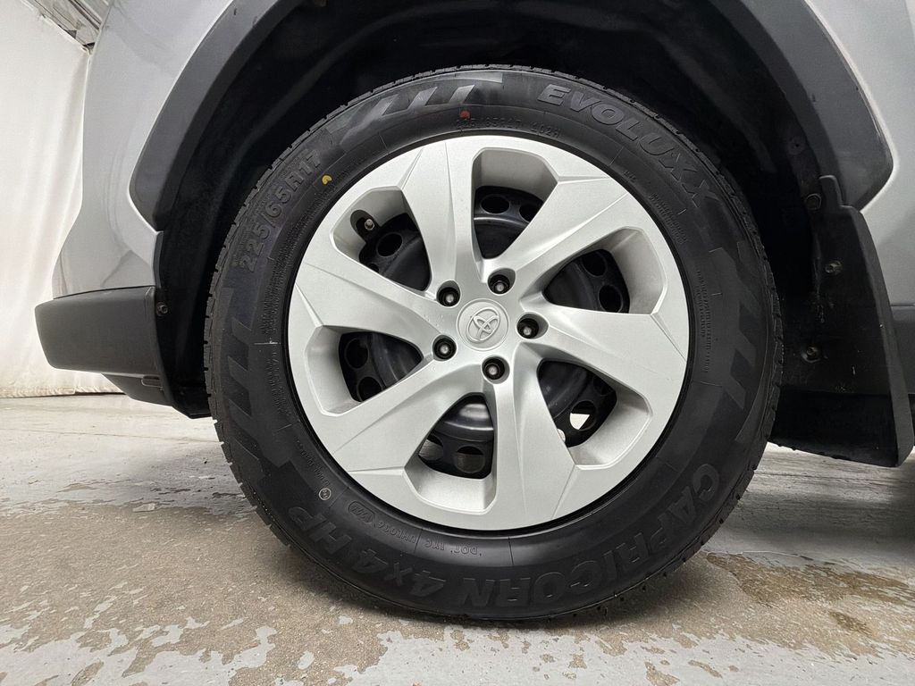 Used 2019 Toyota RAV4 SUV