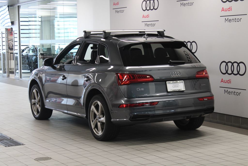 Thumbnail: 2020 Audi Q5 - 4