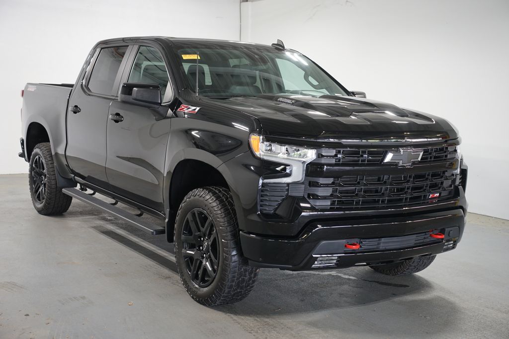 Thumbnail: 2024 Chevrolet Silverado 1500 - 3