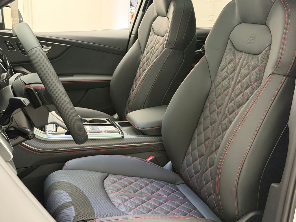 Thumbnail: 2026 Audi Q7 - 24