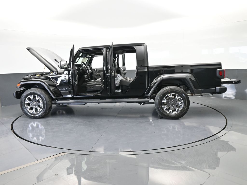 New 2026 black clearcoat Jeep Sahara image 68