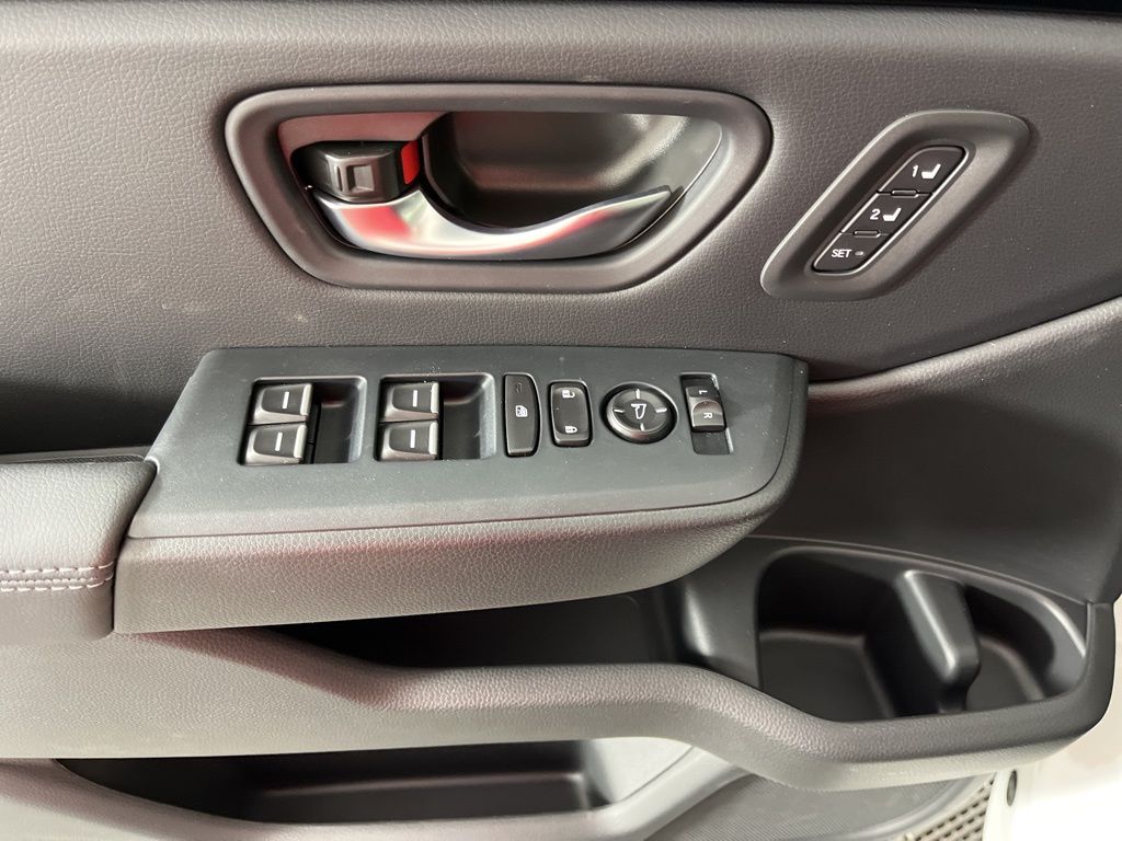 Thumbnail: 2025 Honda Pilot - 30