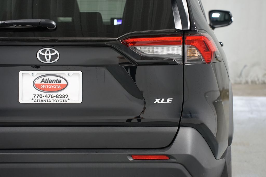 Thumbnail: 2025 Toyota RAV4 - 10