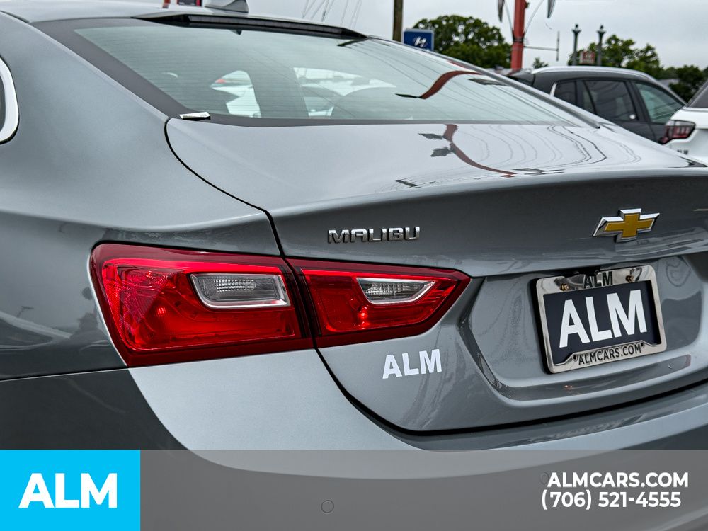 Used 2024 Gray Chevrolet LT image 5