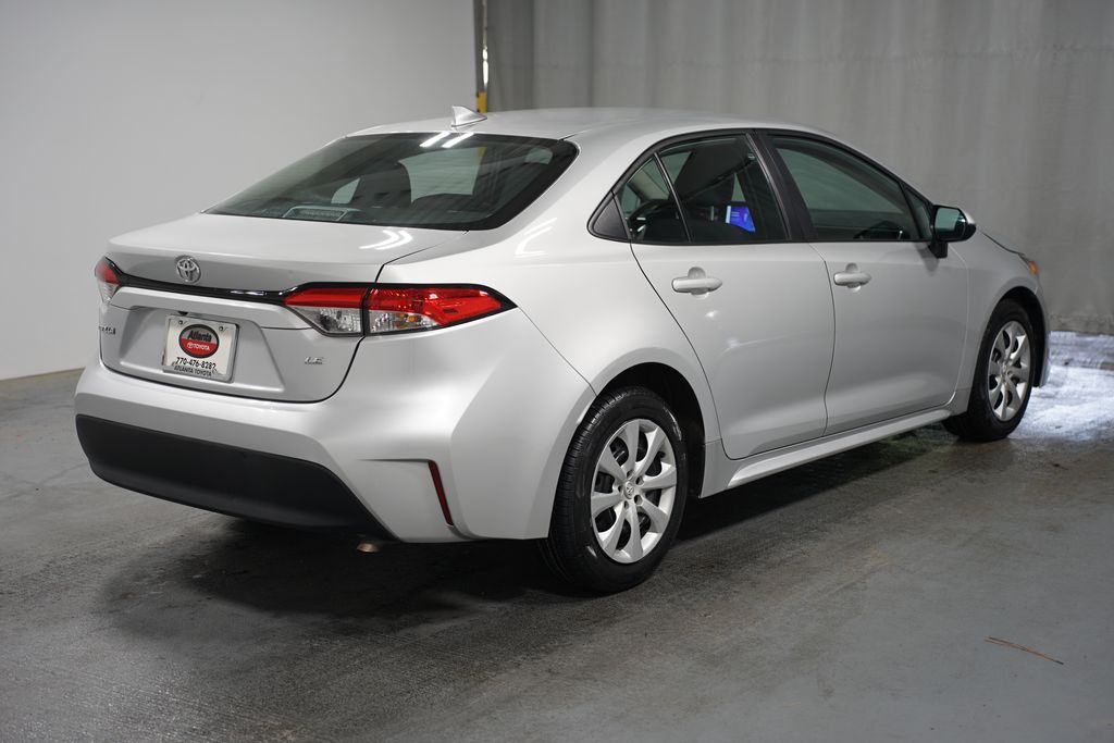 2024 Toyota Corolla LE 8