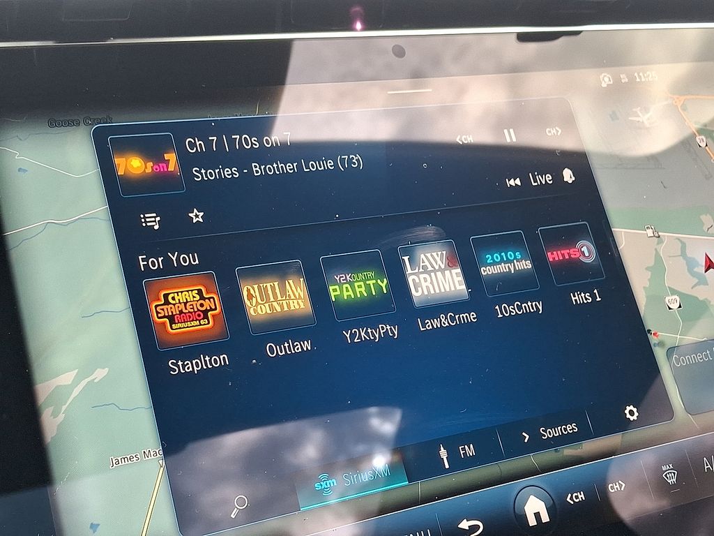 Thumbnail: 2025 Mercedes-Benz E-Class - 19