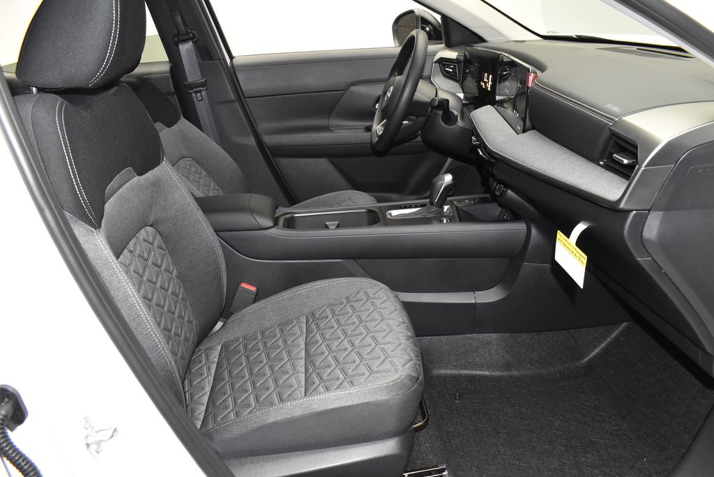 Thumbnail: 2026 Nissan Kicks - 22