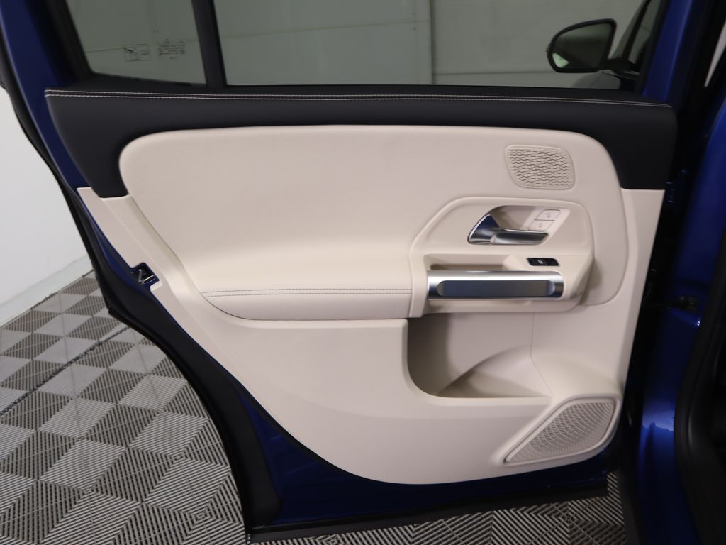 Thumbnail: 2026 Mercedes-Benz GLB - 28