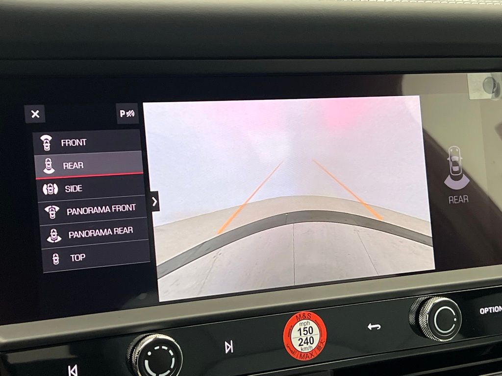 Thumbnail: 2025 Porsche Macan - 15