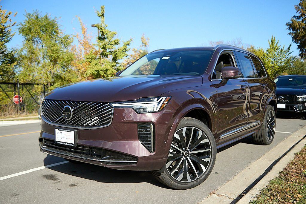 Mulberry Red Metallic 2026 Volvo XC90 SUV / Crossover All-Wheel Drive Automatic