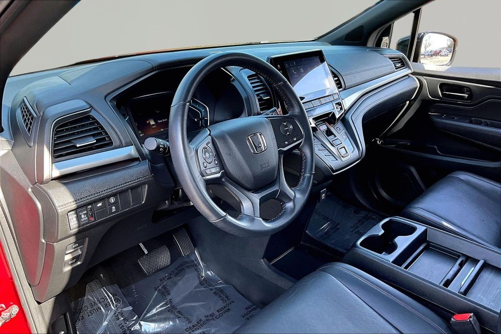 2023 Honda Odyssey SPORT - Photo 14