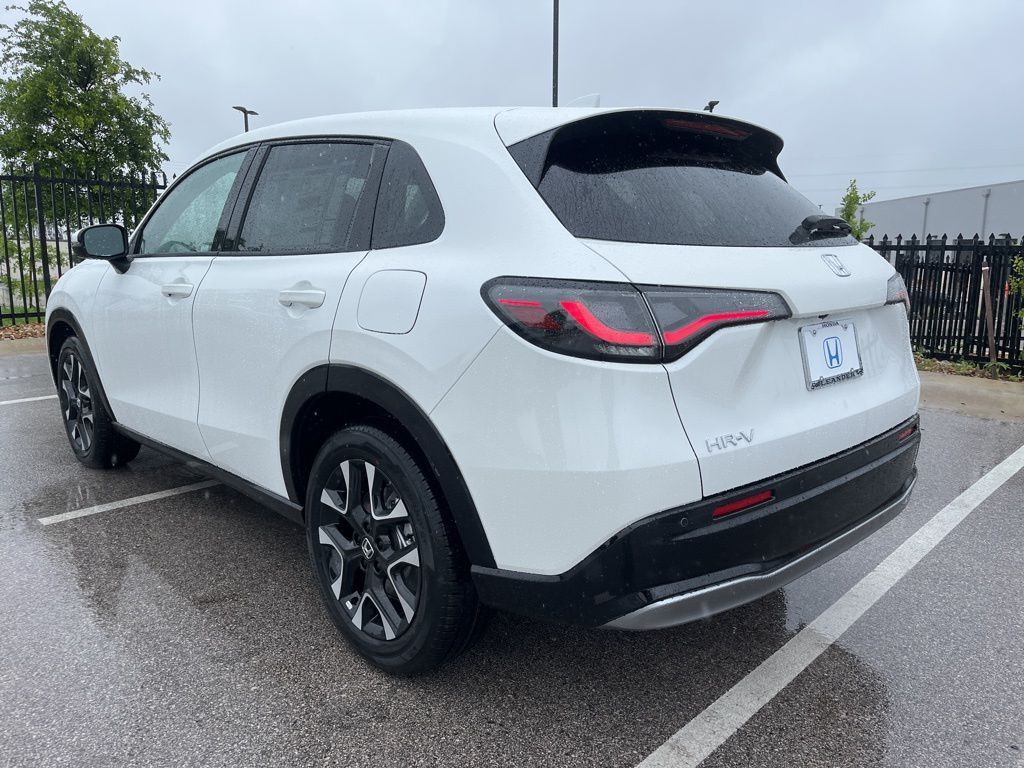Thumbnail: 2026 Honda HR-V - 4