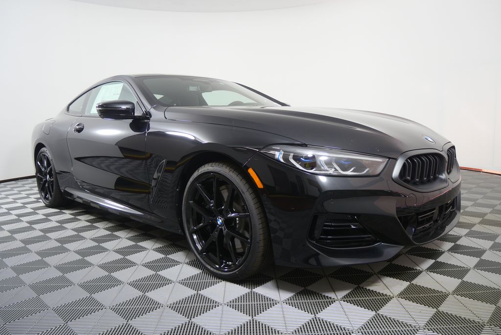 Thumbnail: 2026 BMW 8 Series - 2