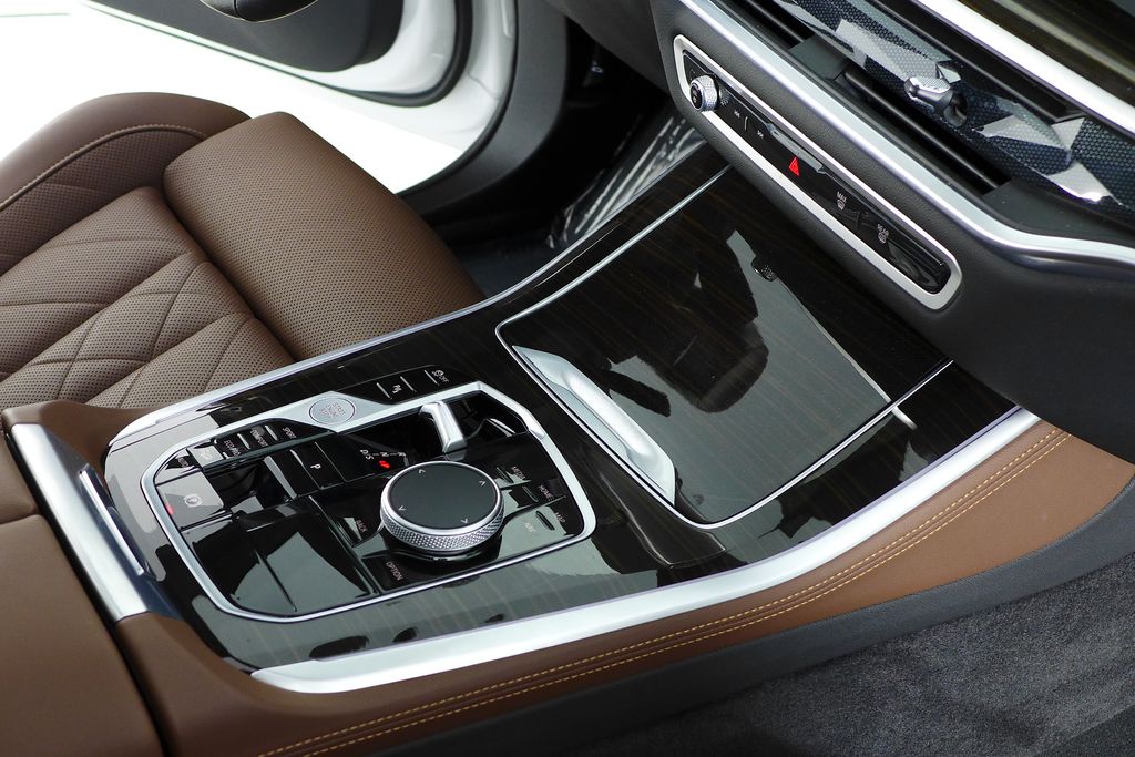 2024 BMW X5 xDrive40i 15