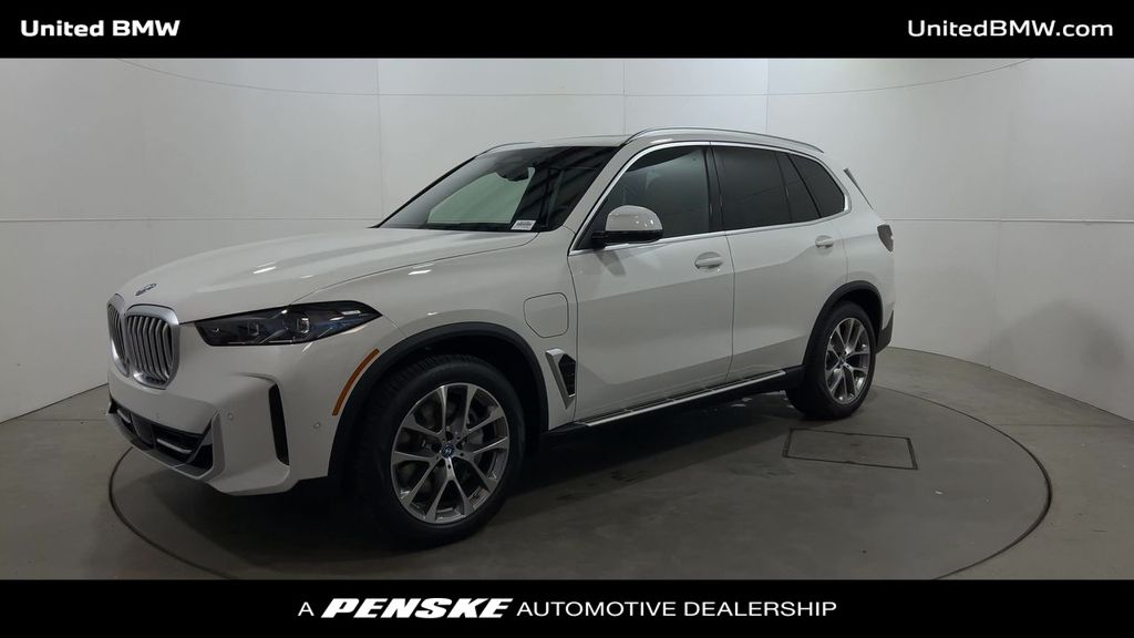 2025 BMW X5 xDrive50e 4