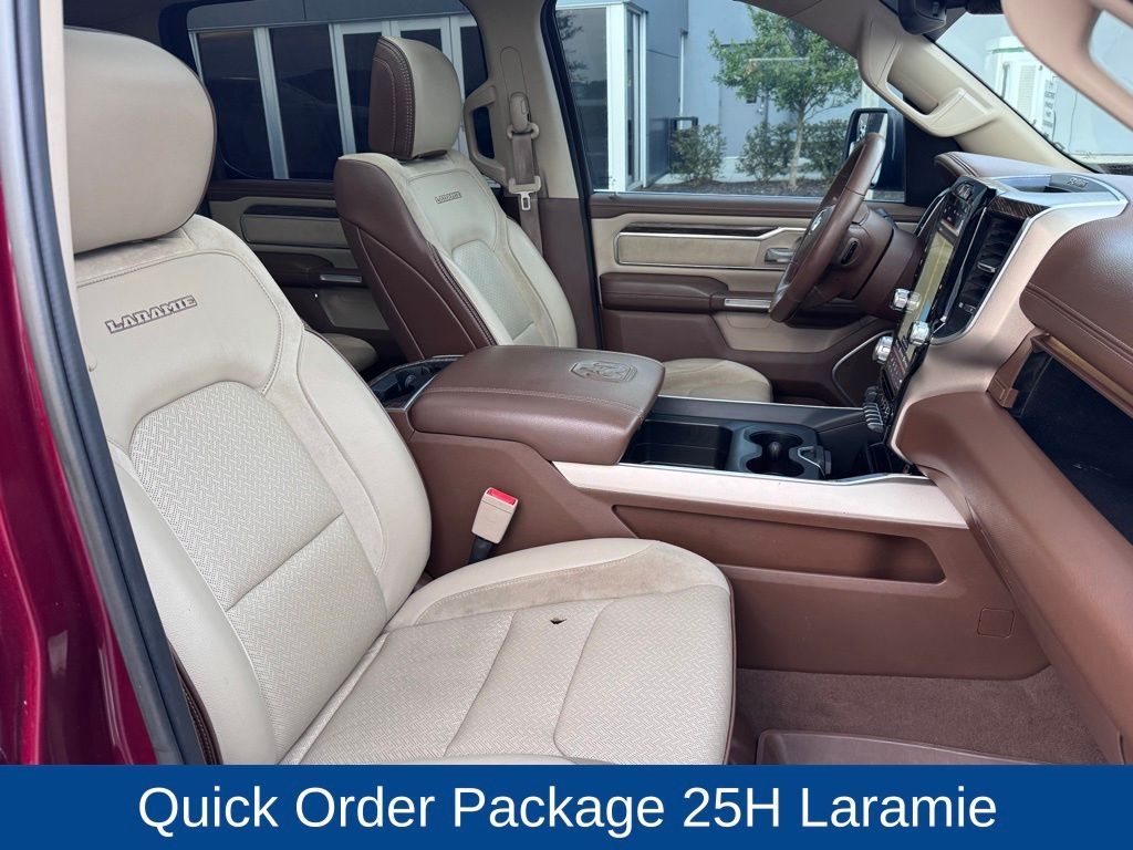 2019 Ram 1500 Laramie Crew Cab 4x4 5'7" Box