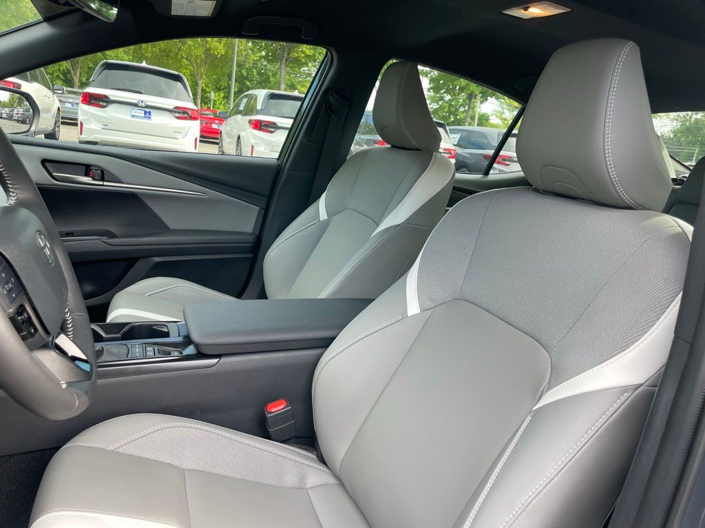 Thumbnail: 2026 Toyota Camry - 26