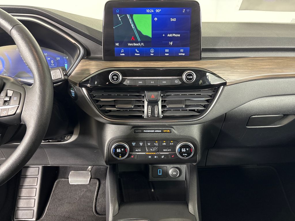 2020 Green Metallic Ford Escape Hybrid Titanium AWD SUV