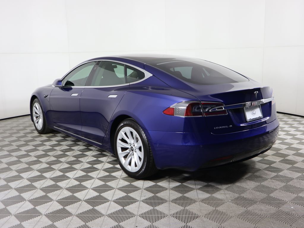 Thumbnail: 2018 Tesla Model S - 7