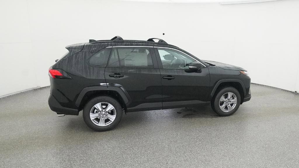 Thumbnail: 2025 Toyota RAV4 - 8