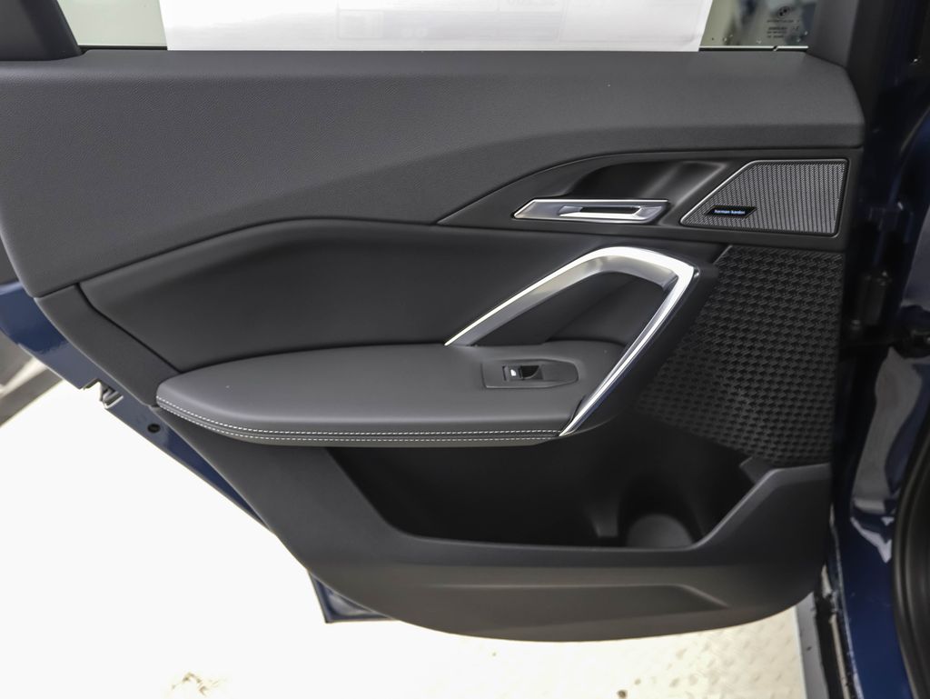 Thumbnail: 2026 BMW X1 - 19