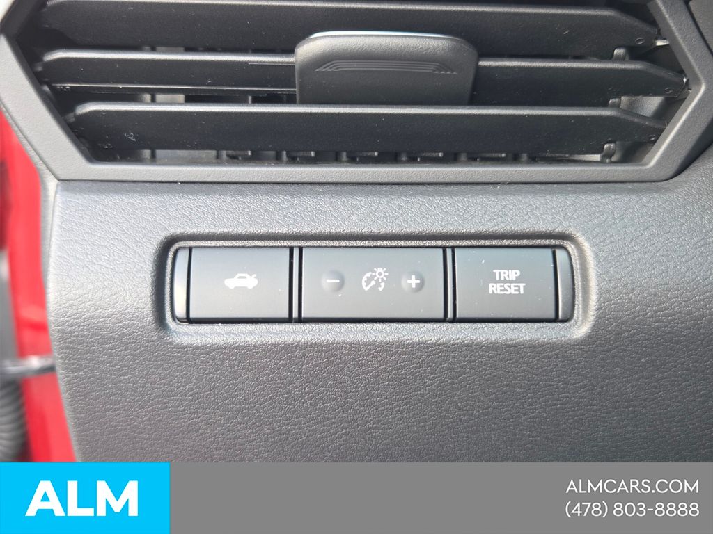 Used 2025 Red Nissan 2.5 SV image 28