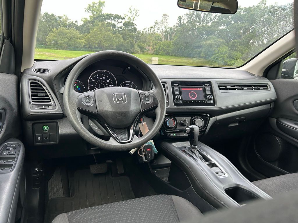 2022 Honda HR-V LX 12