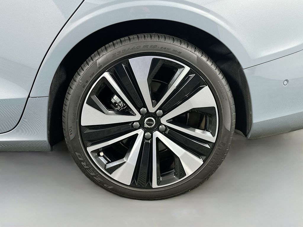 Used 2023 Blue Volvo Ultimate image 35