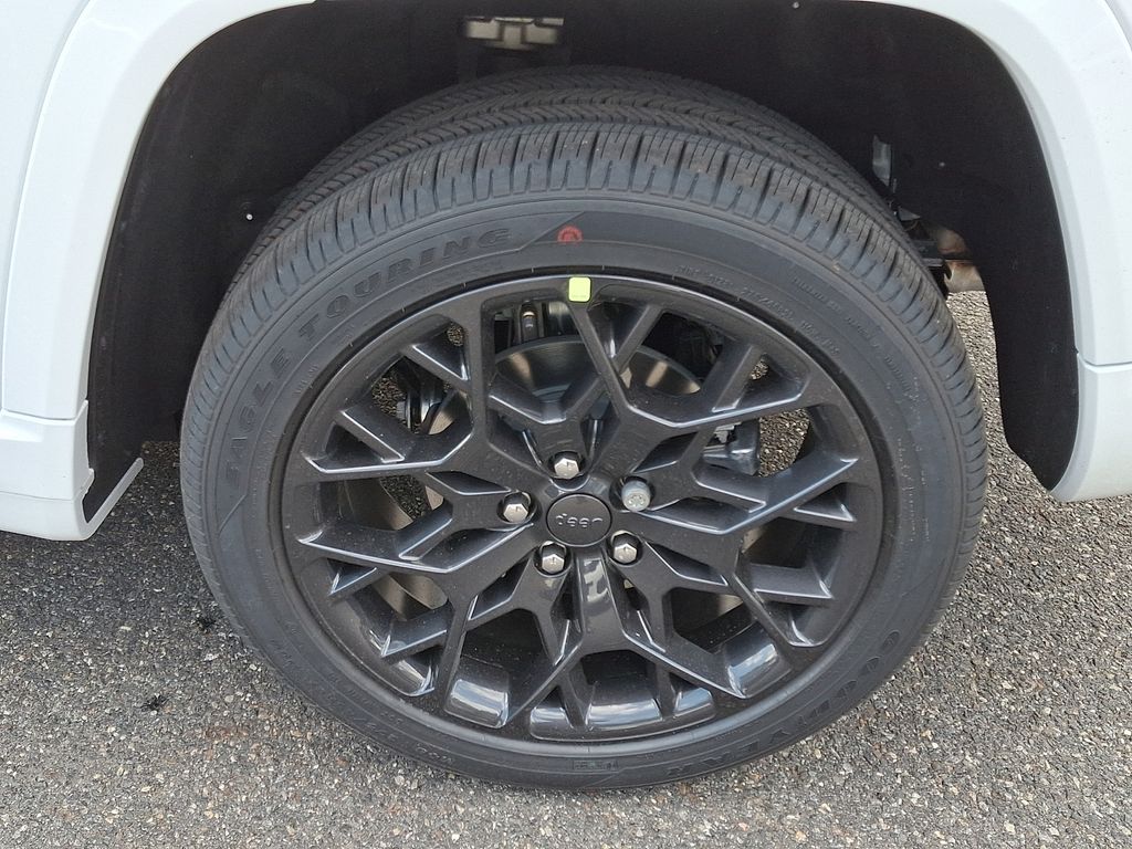 New 2026 Jeep Grand Cherokee SUV