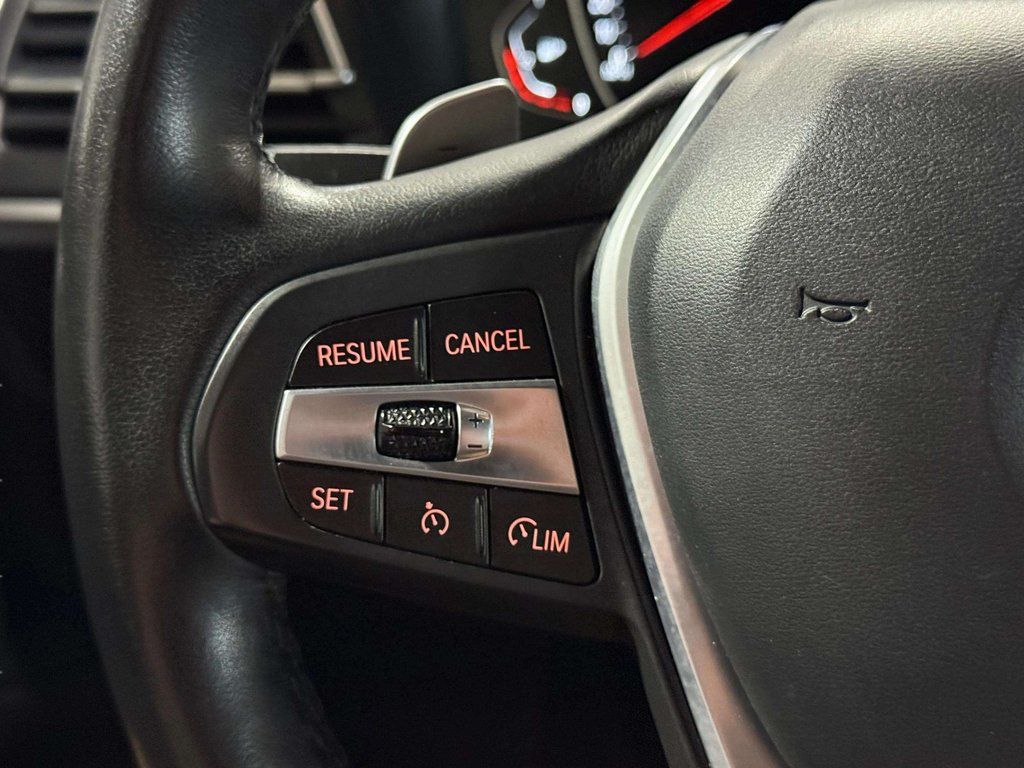 Used 2022 Black BMW xDrive30i image 15
