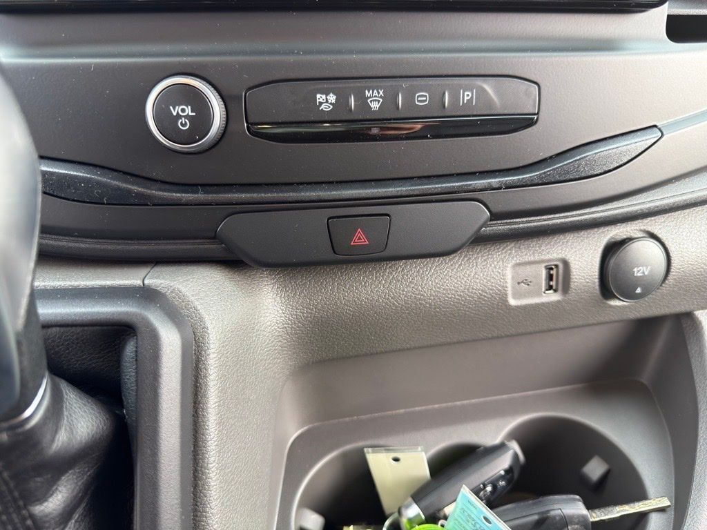 New 2026 White Ford Base image 15