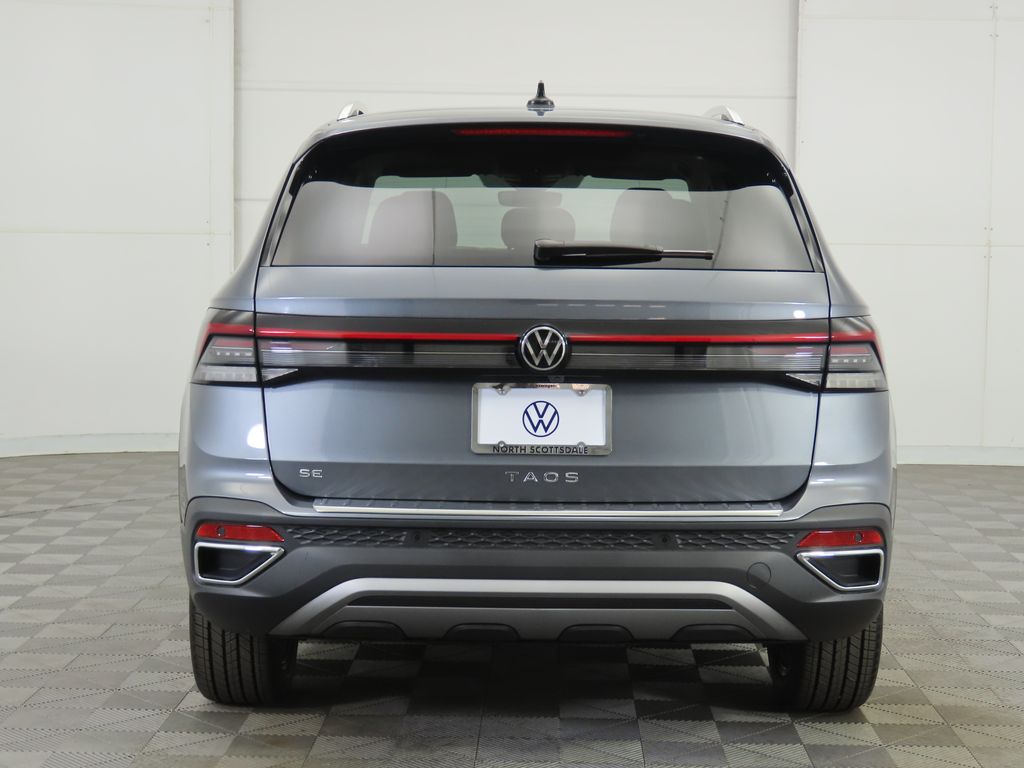 2025 Volkswagen Taos SE 7