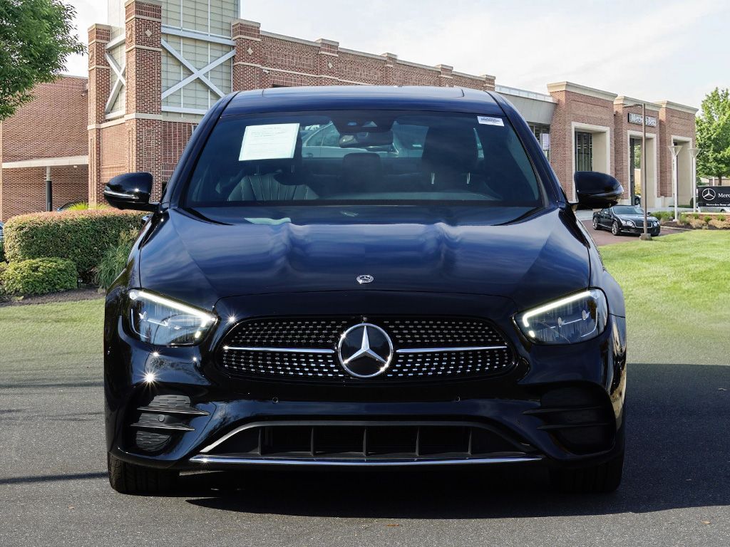 Thumbnail: 2022 Mercedes-Benz E-Class - 2