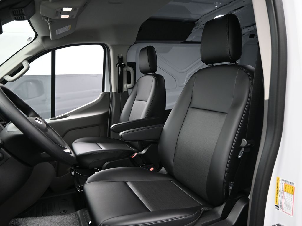 2025 Ford Transit 350