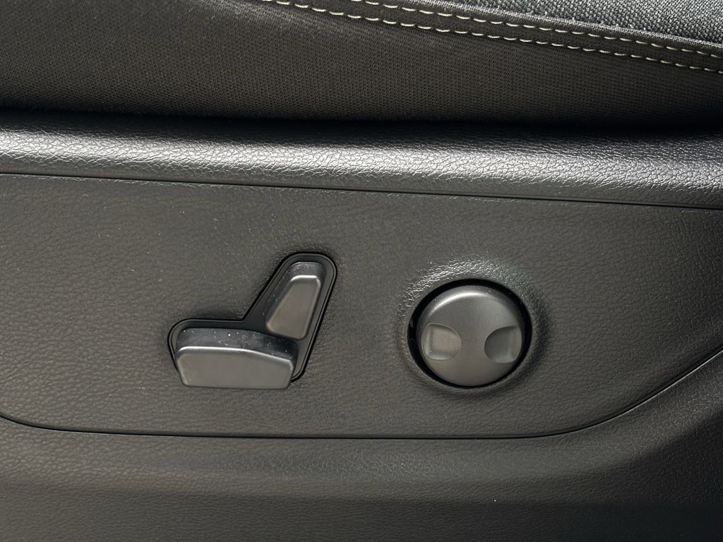 car-gallery-26