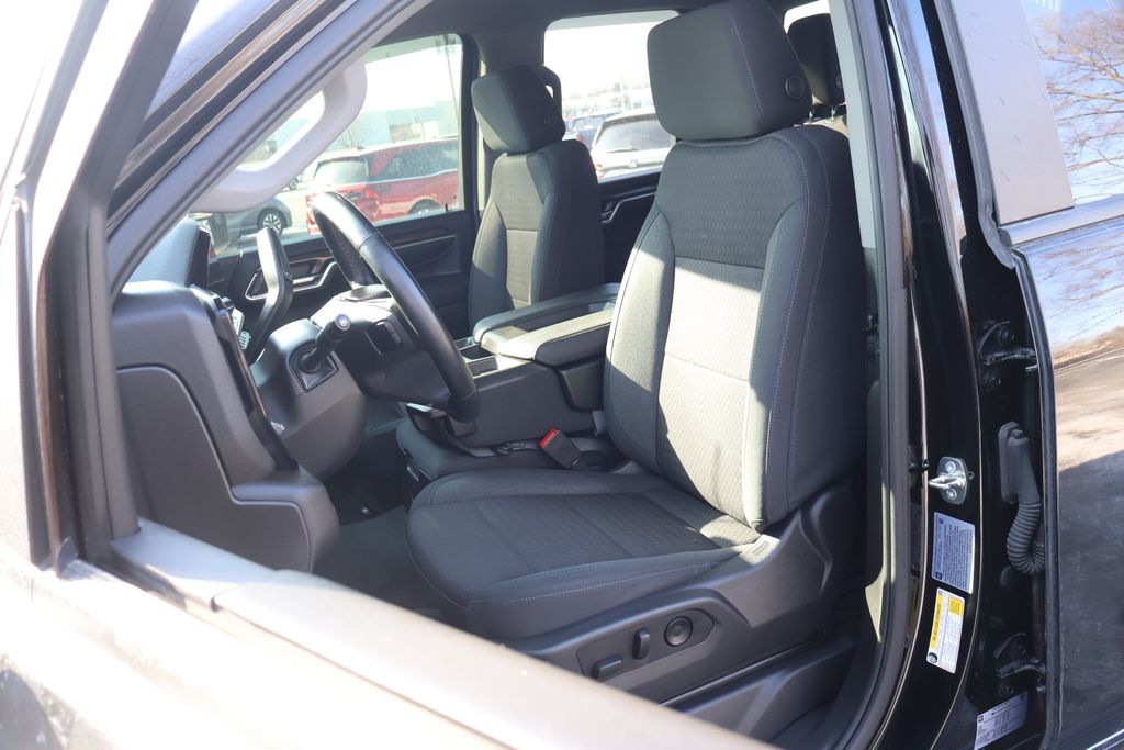 Thumbnail: 2024 Chevrolet Silverado 2500 - 29