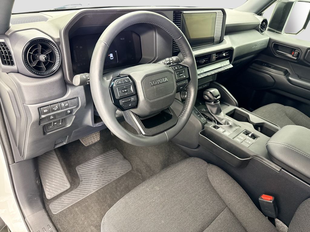 Thumbnail: 2025 Toyota Land Cruiser - 9