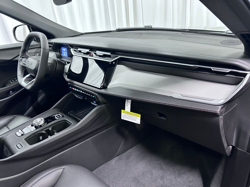 new 2026 Jeep Cherokee car, priced at $43,185