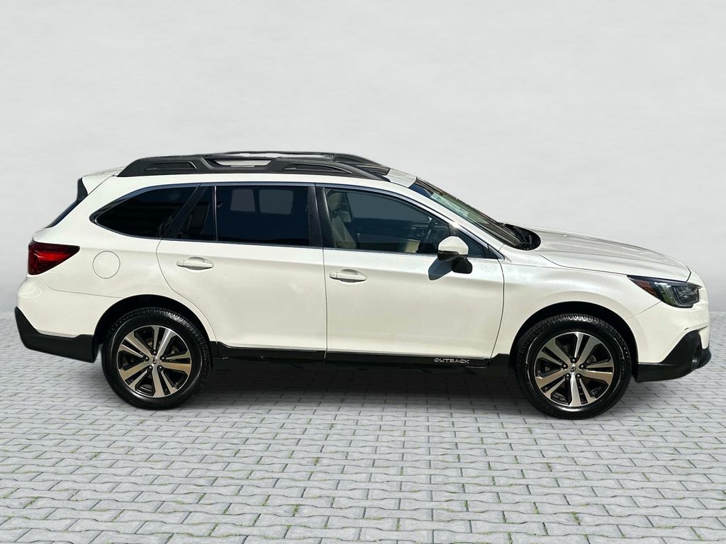 Thumbnail: 2019 Subaru Outback - 4