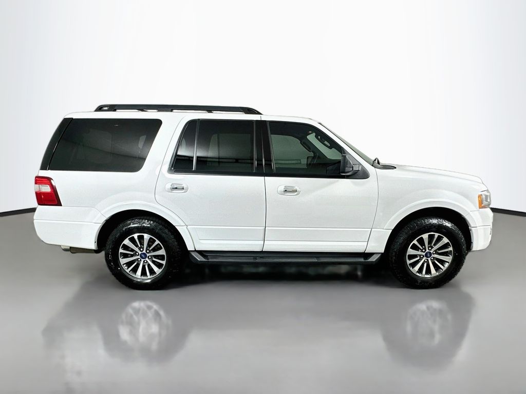 Thumbnail: 2015 Ford Expedition - 4