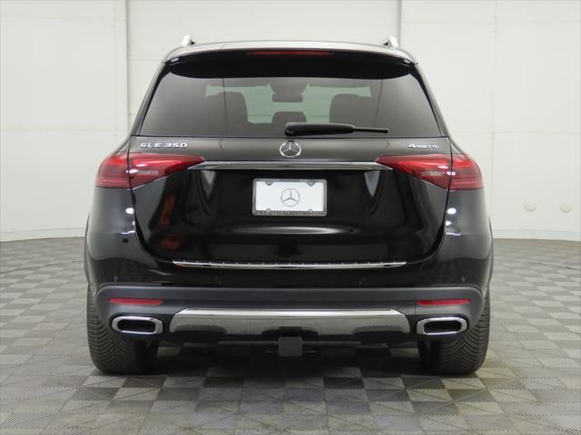 Thumbnail: 2026 Mercedes-Benz GLE - 6