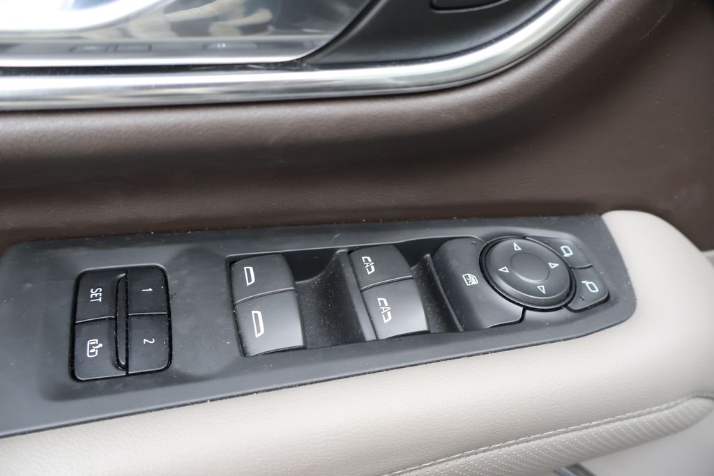 Thumbnail: 2021 GMC Yukon - 15