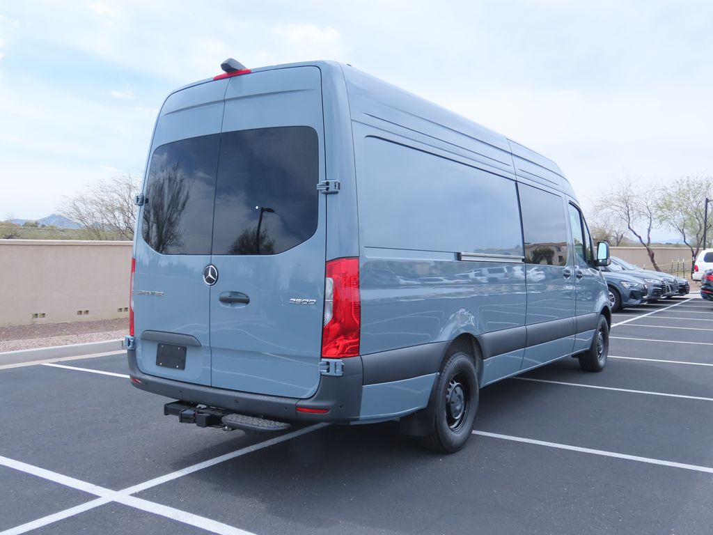 Thumbnail: 2024 Mercedes-Benz Sprinter - 5