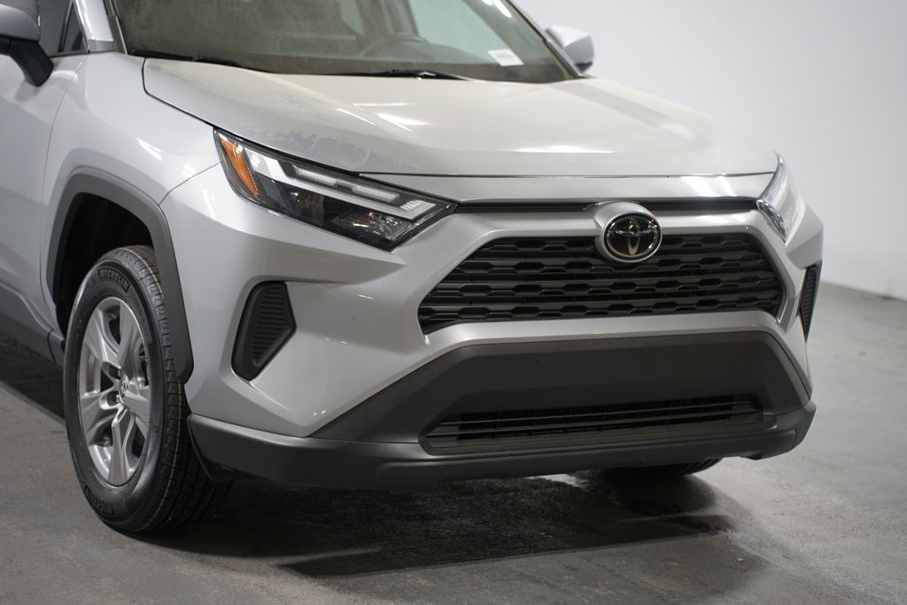 2024 Toyota RAV4 XLE 4