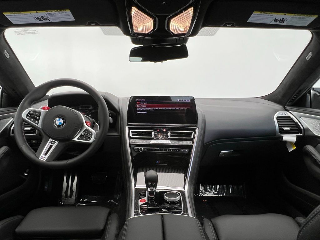 2025 BMW M8 Competition 11