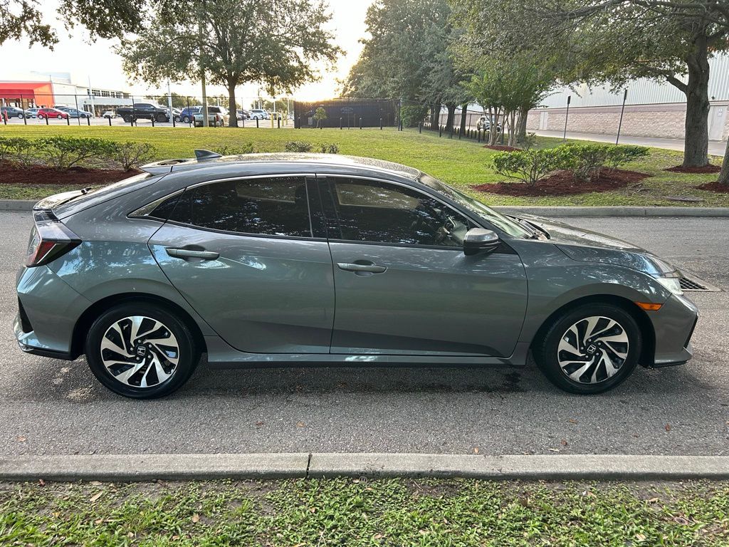 Thumbnail: 2019 Honda Civic - 6
