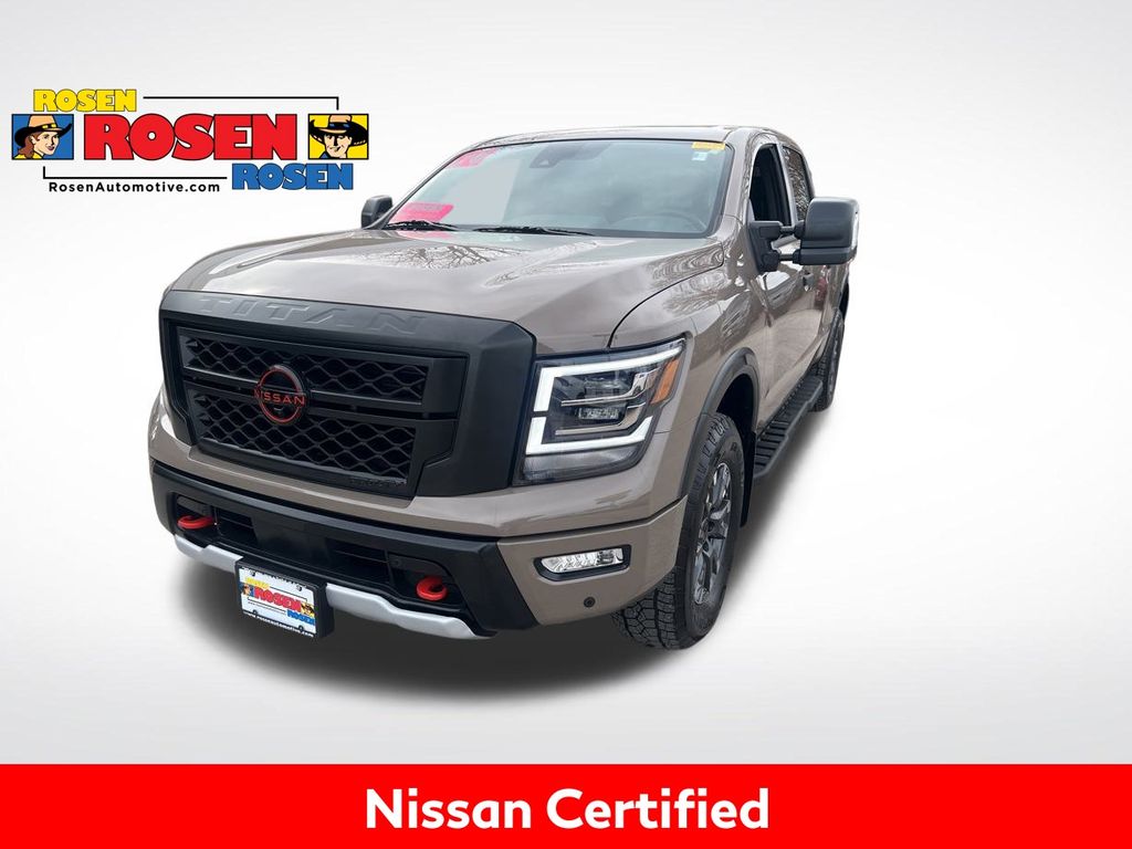 The 2024 Nissan Titan PRO-4X photos
