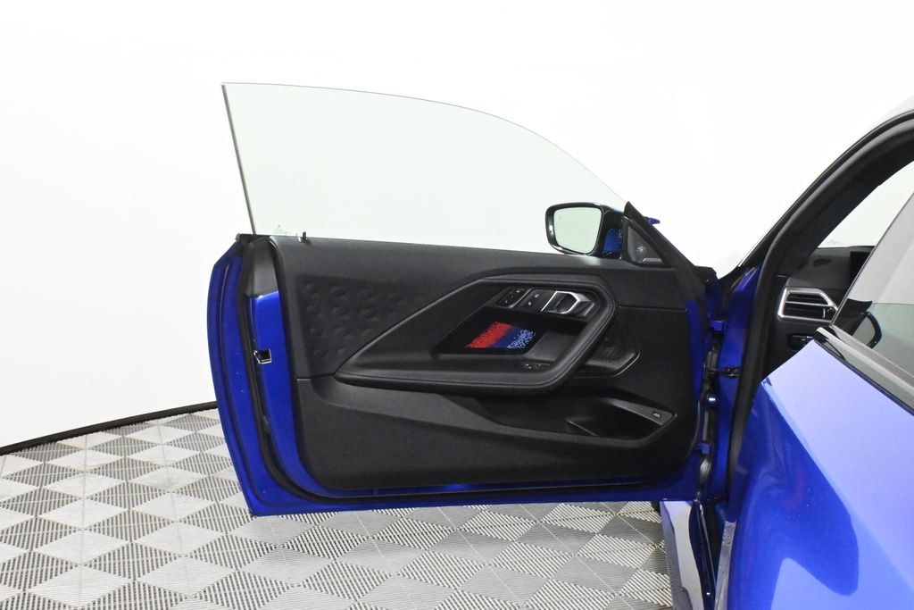 Thumbnail: 2025 BMW M2 - 31