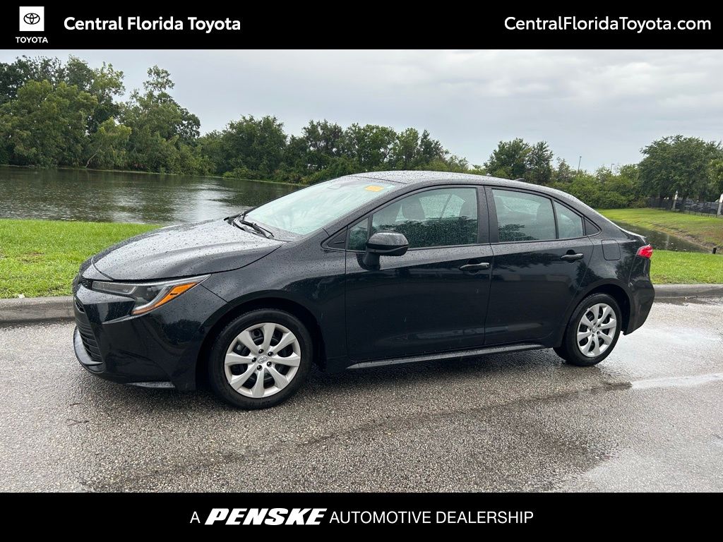 2023 Toyota Corolla LE Hero Image